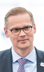 Benjamin Weinacht Benjamin Weinacht